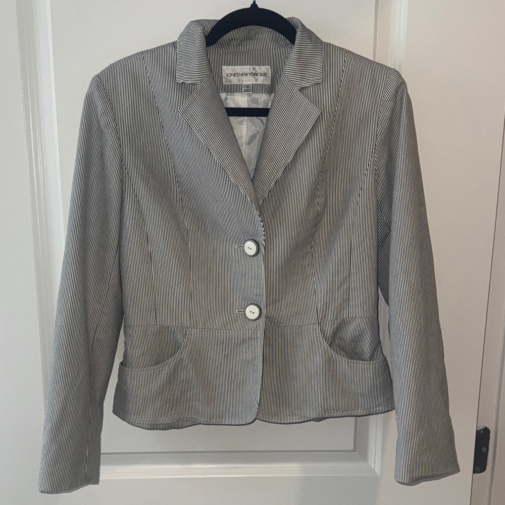 Jones New York Women's Black and White Pinstripe Blazer